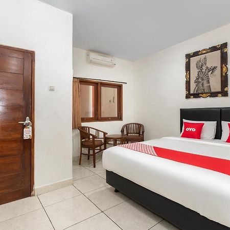 Oyo 3775 Ketut Inn Pesanggaran ภายนอก รูปภาพ